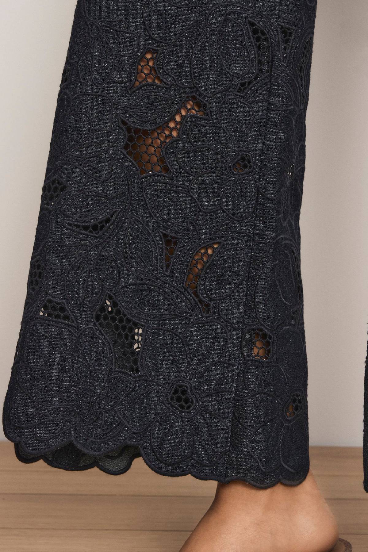 Veronica Beard Osborne Wide Leg Eyelet Pant