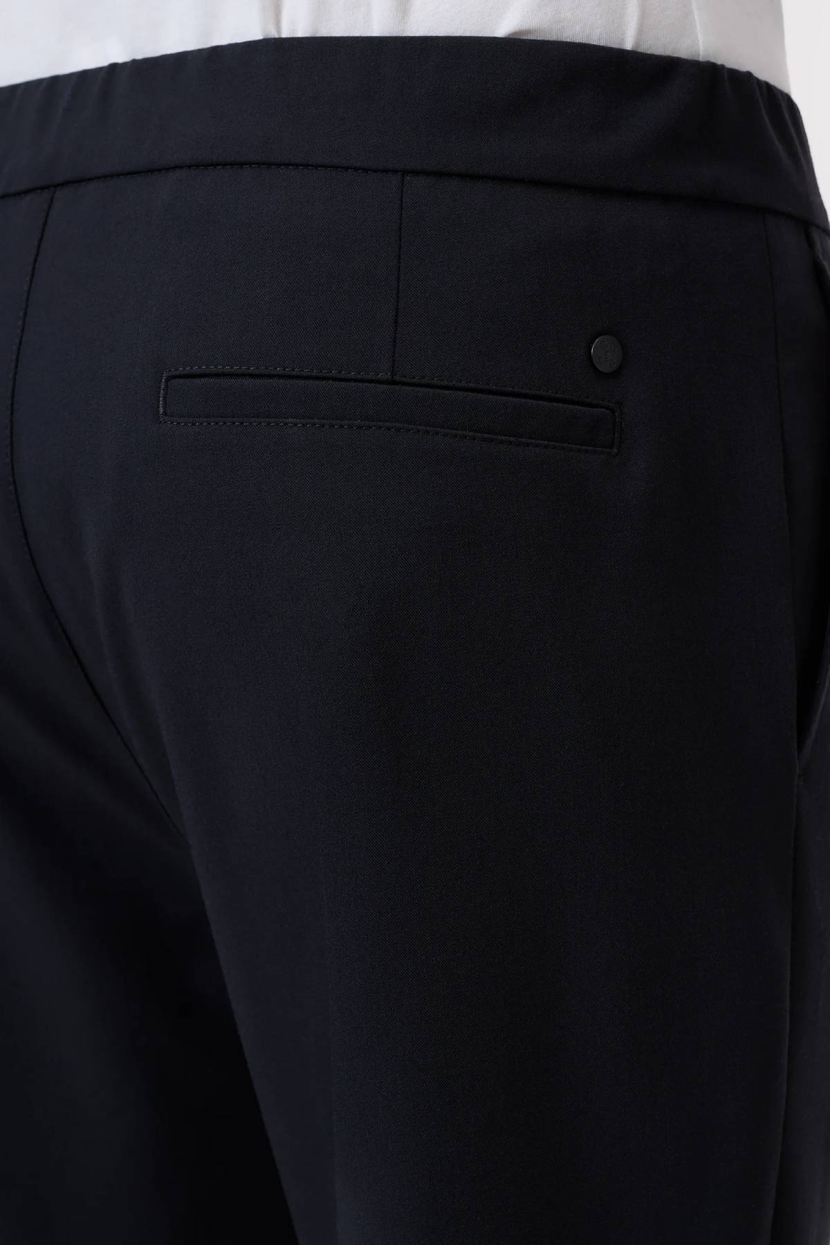Closed Men's Vigo Tapered Pants