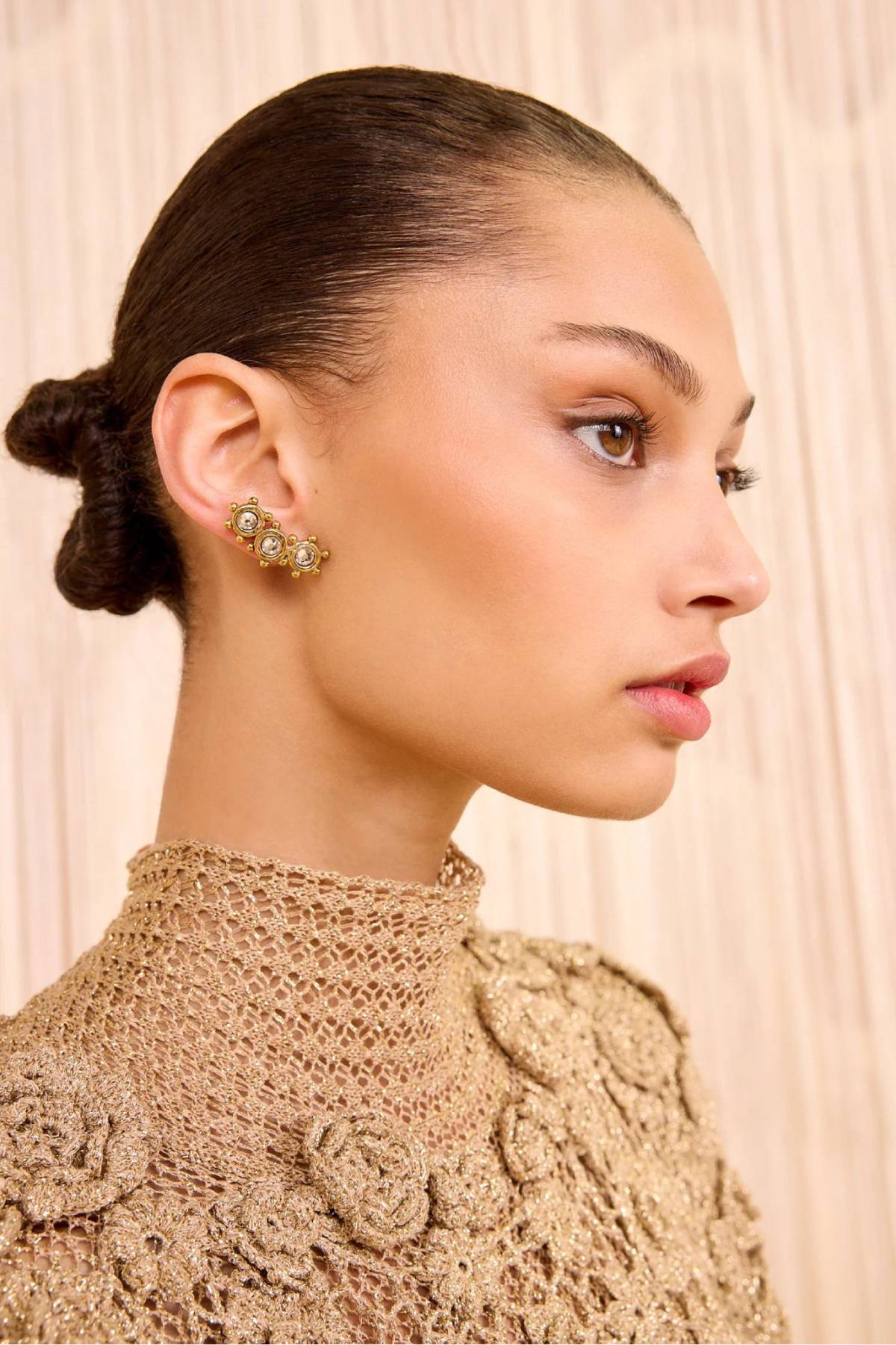 Boucles d'oreilles grimpantes Ulla Johnson Kavi Crystal Mix Stud Stud Cramper