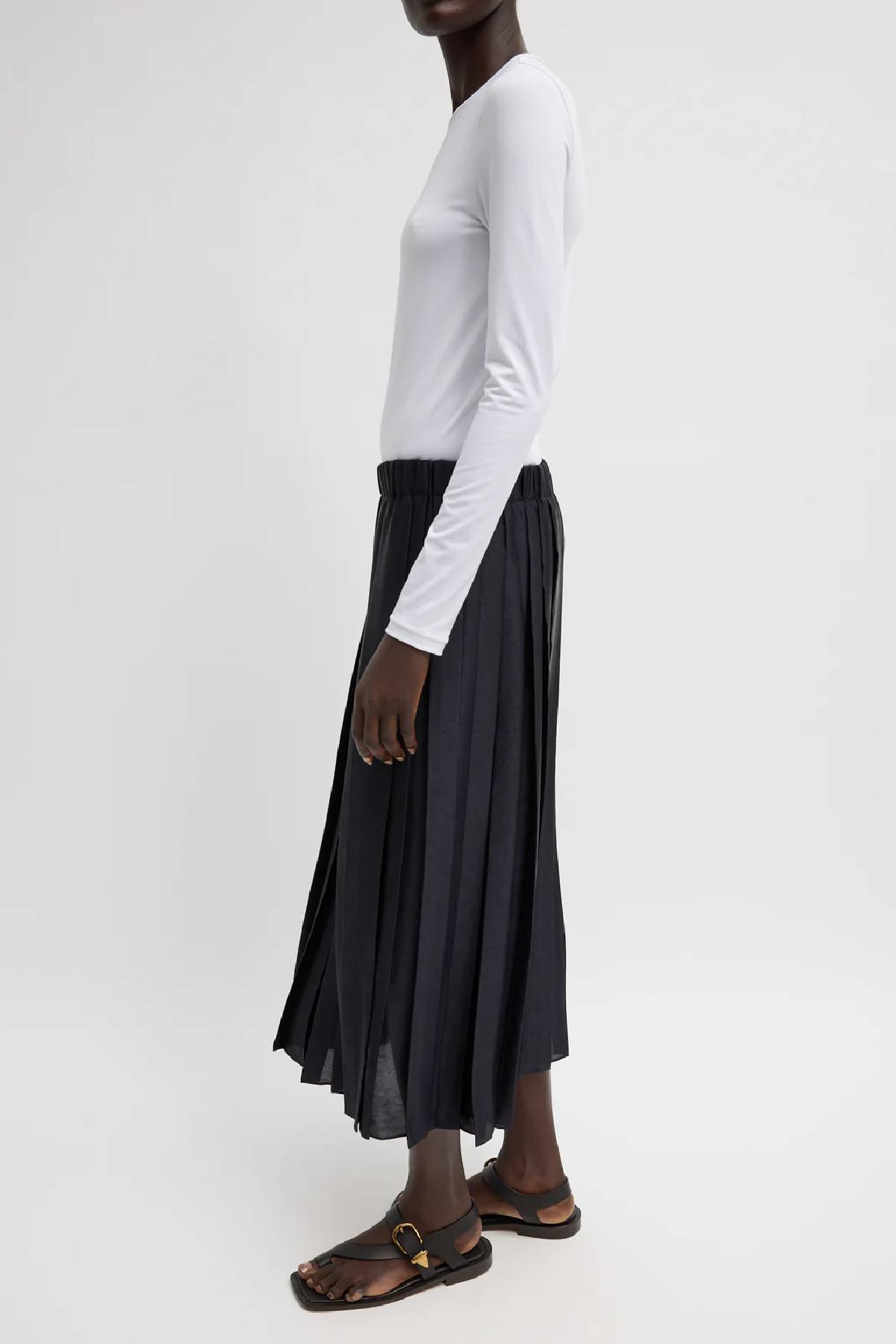 Tibi Feather Weight Pleated Pull On Skirt