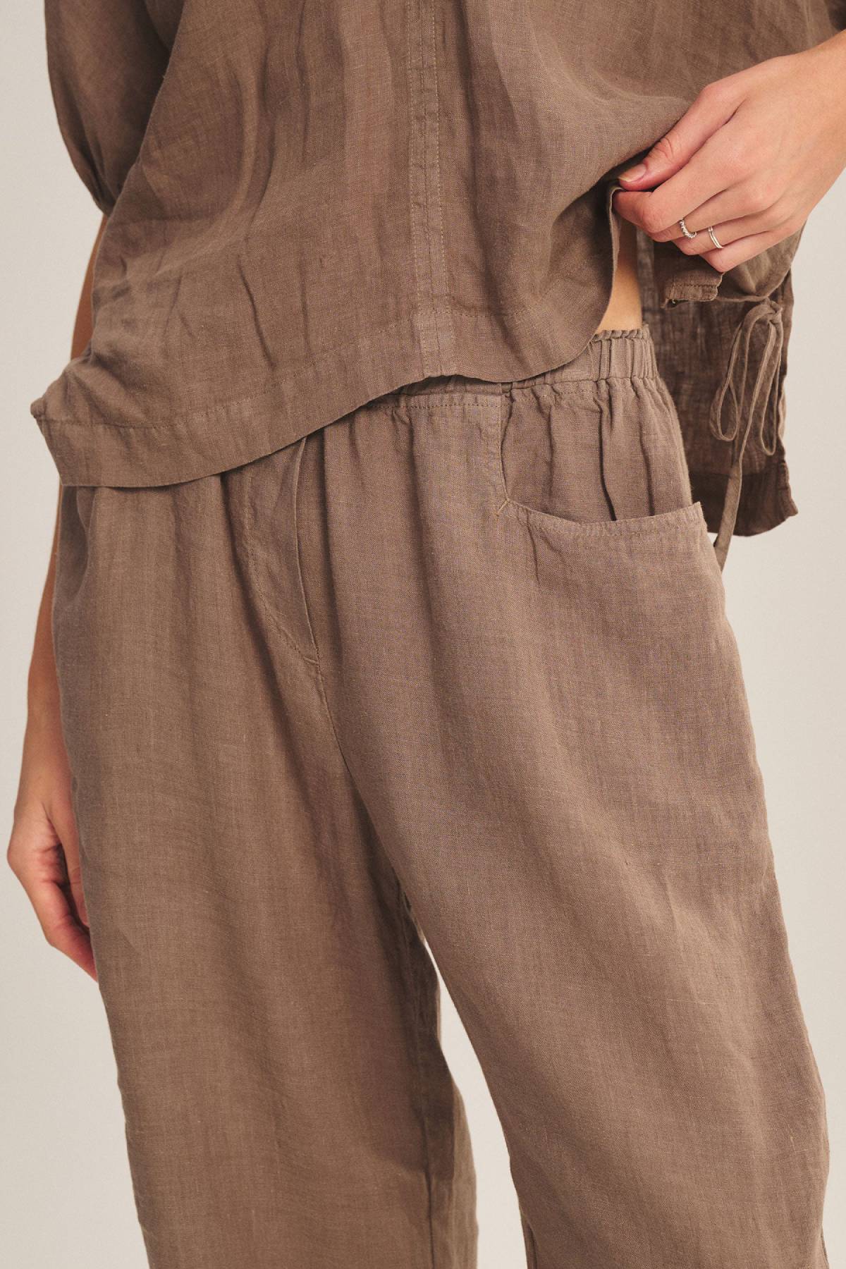 Velvet Lola Woven Linen Pant
