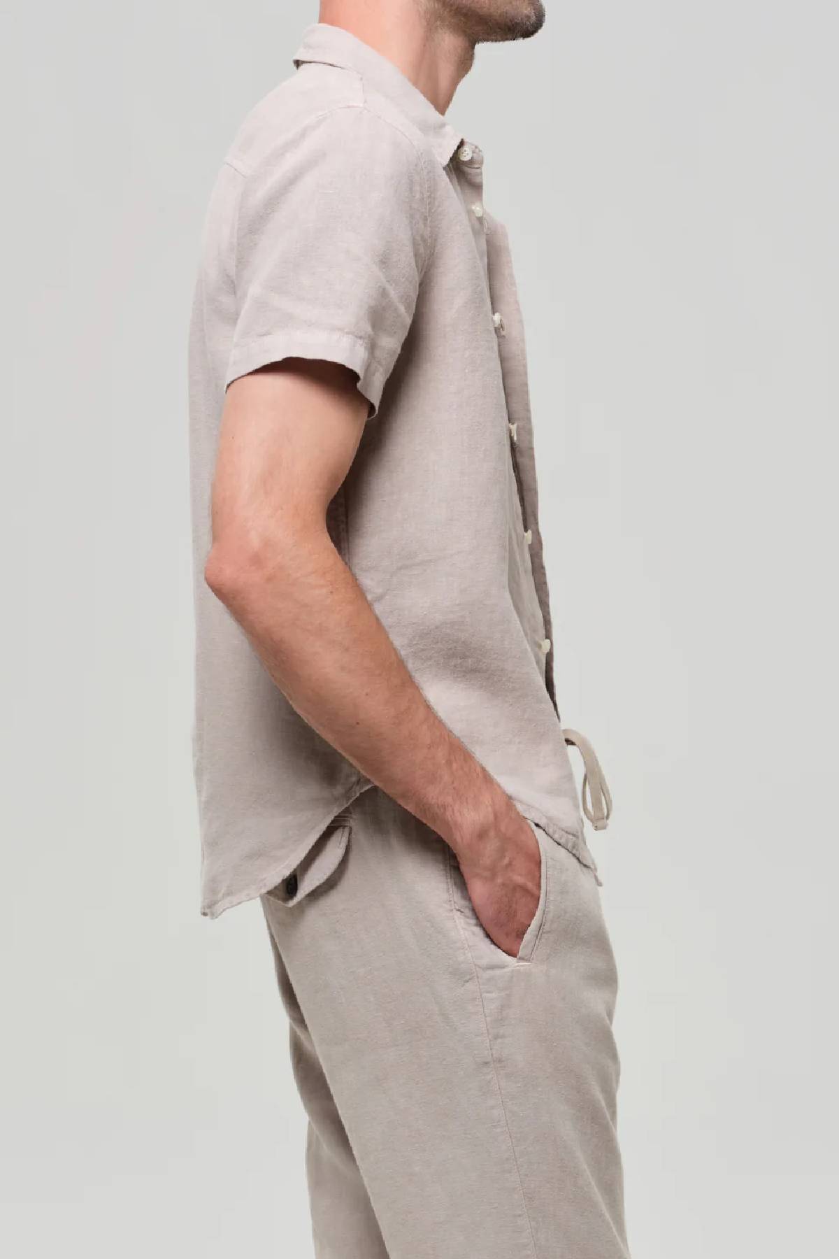 Citizens of Humanity Men's Short Sleeve Pocket Cairo Shirt - Wheat