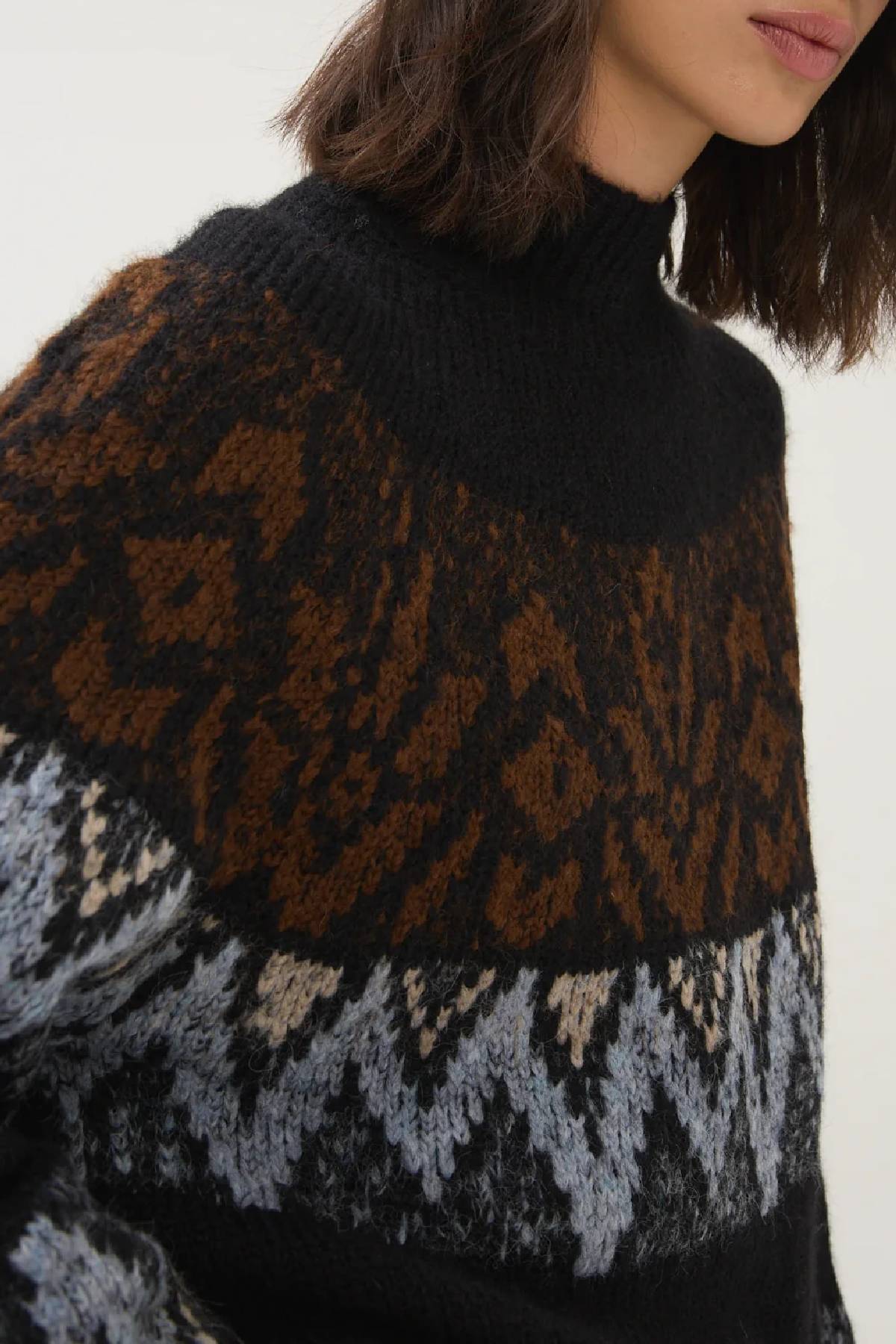 Maria Cher Janis Lilith Turtleneck