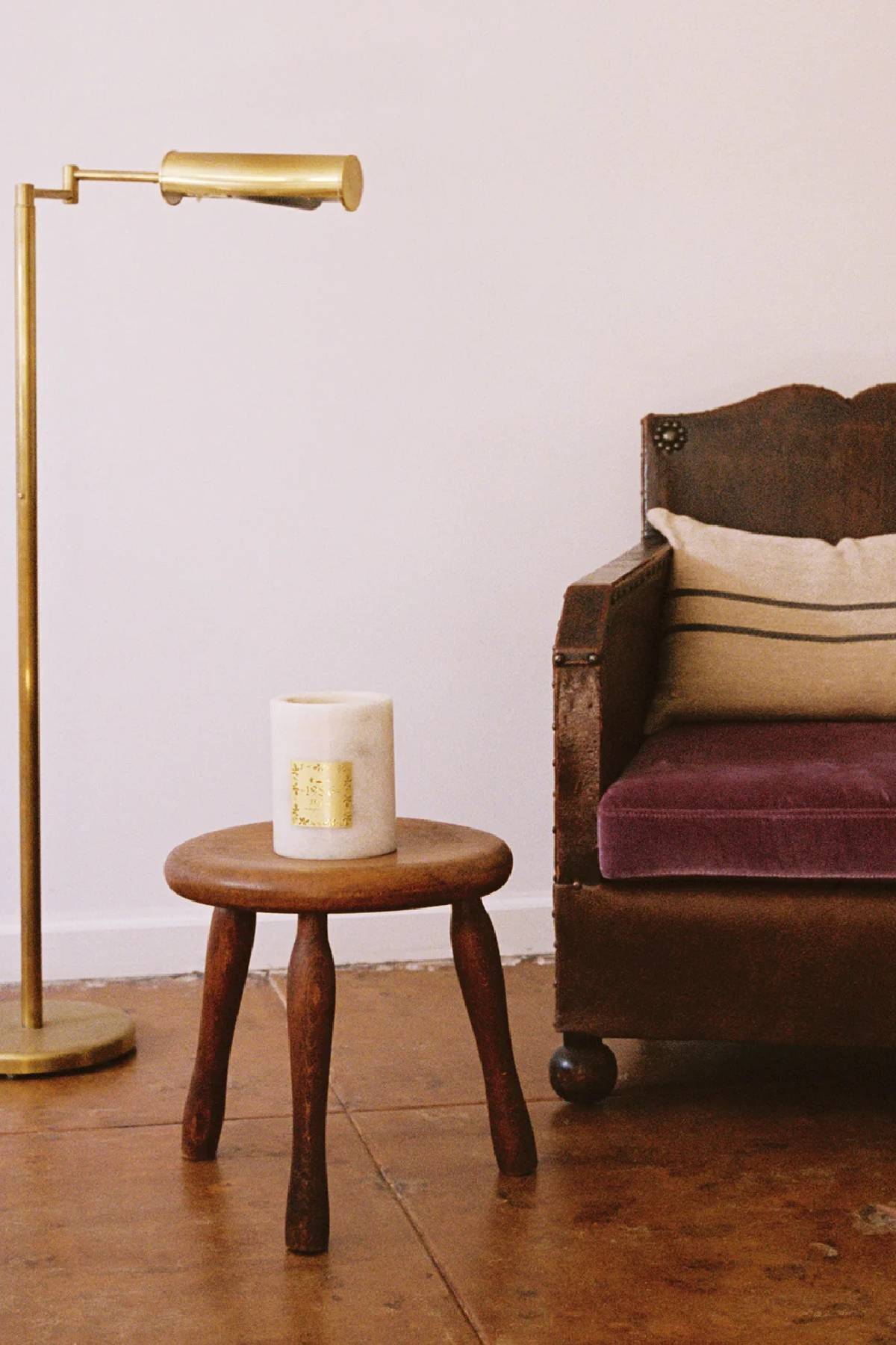 1986 Small white Marble Marfa Candle