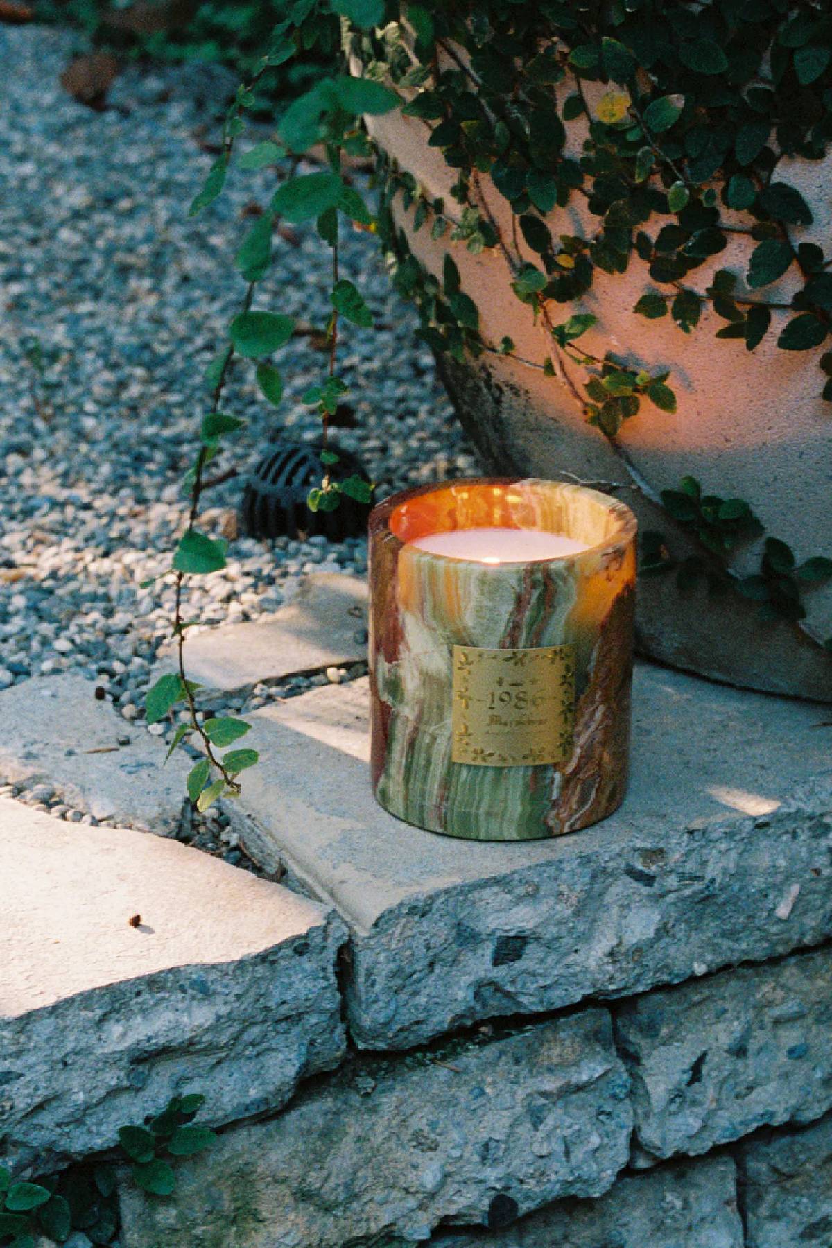 1986 Green Onyx Yosemite Candle