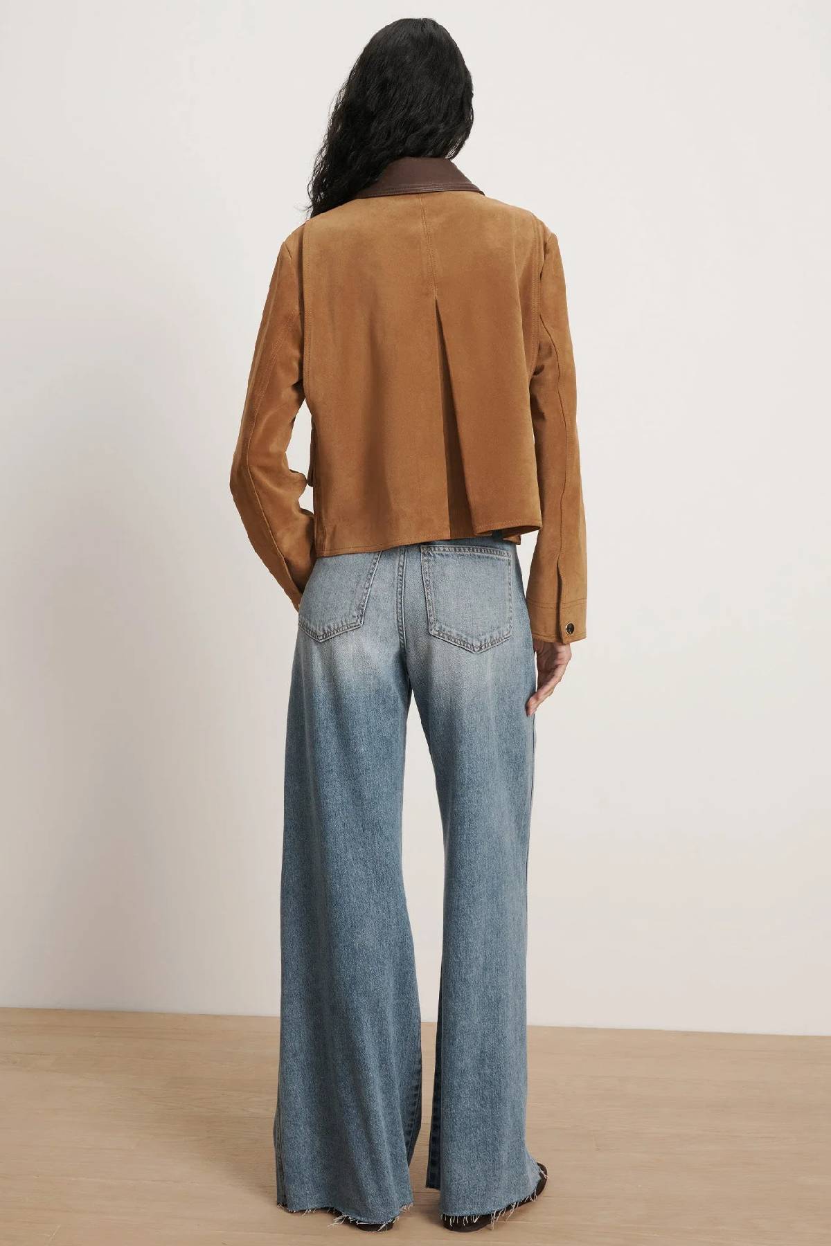 Chaqueta corta estilo granero de Veronica Beard Walters