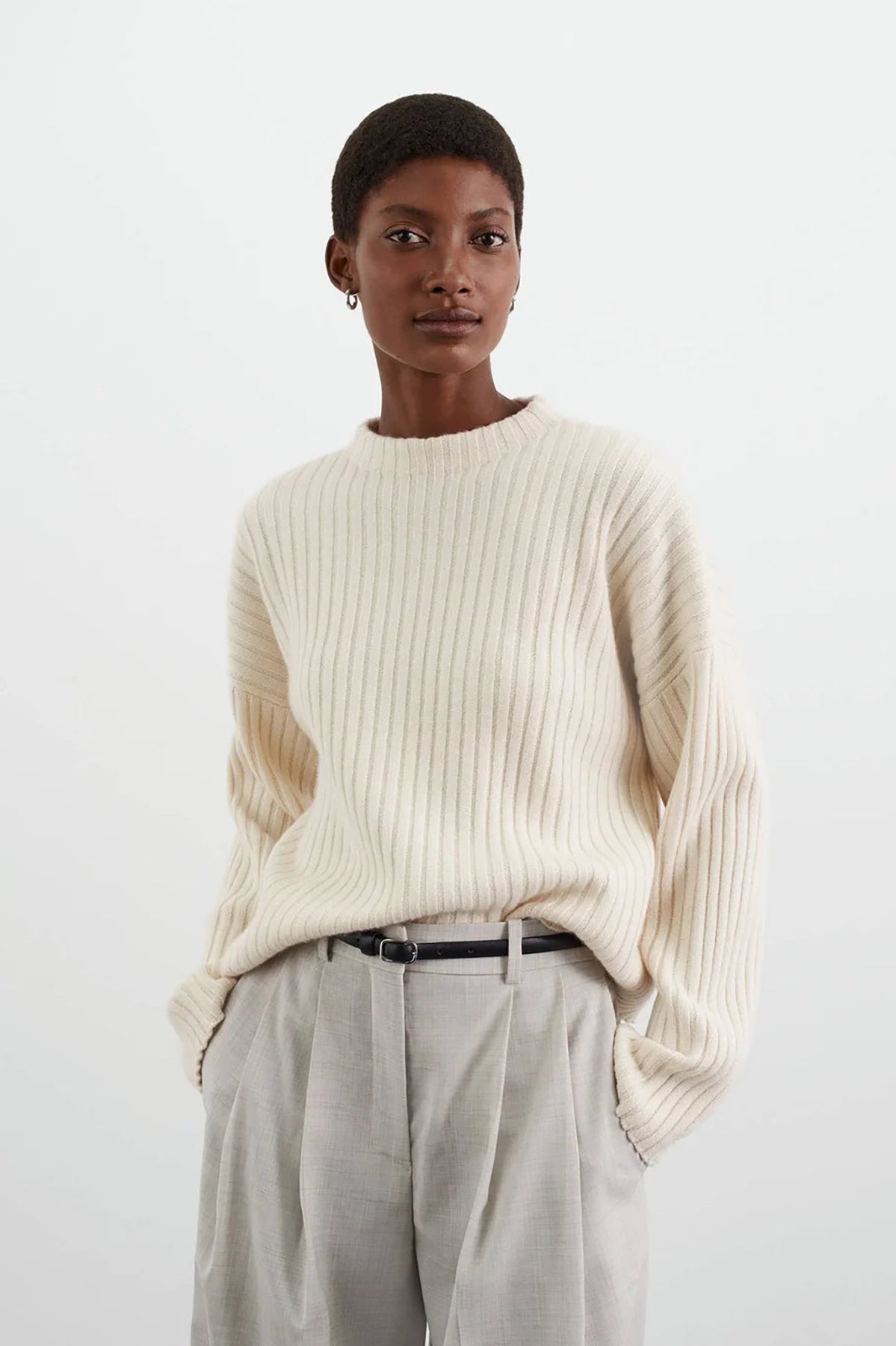 Soft Goat Ribbed O-neck