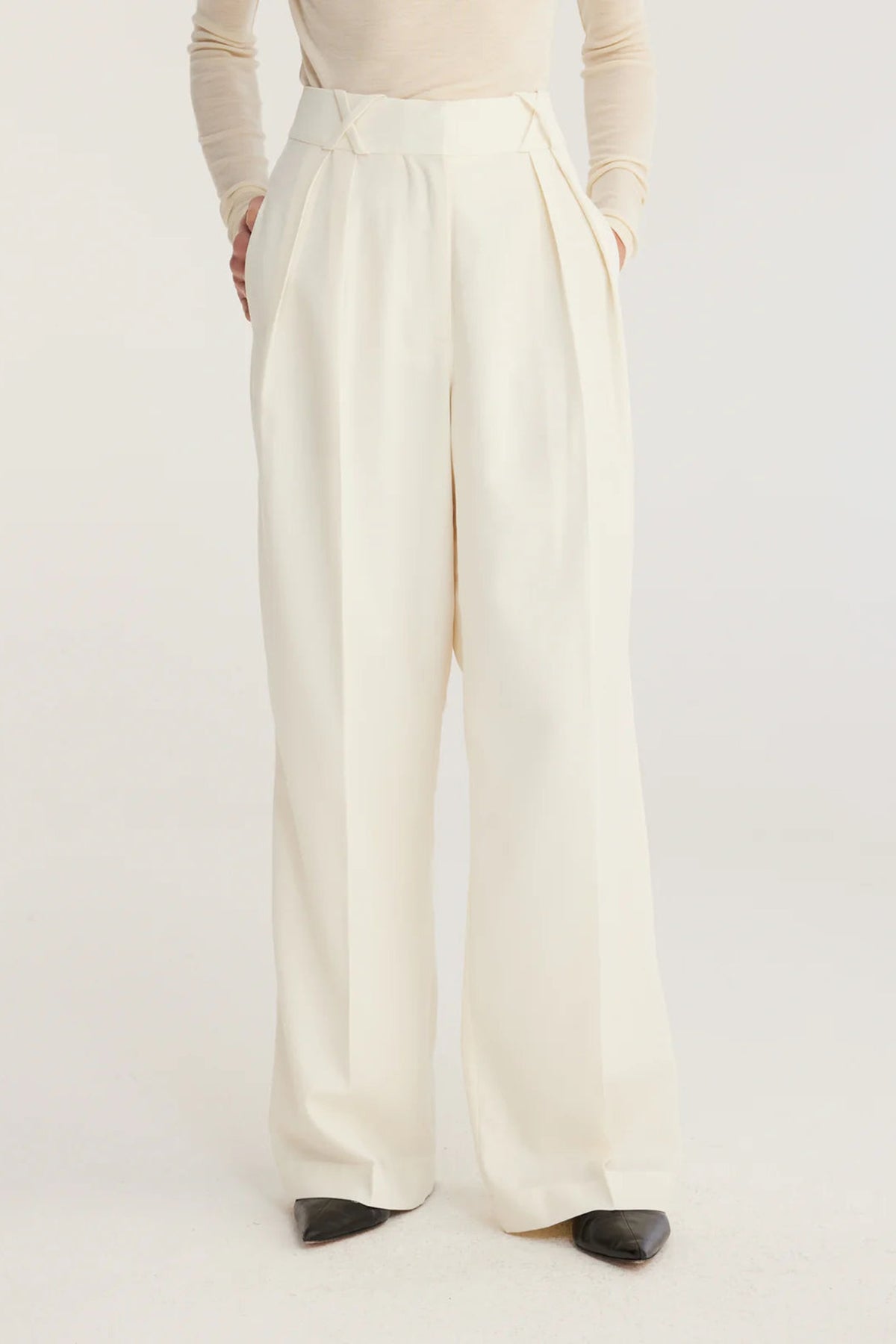 Róhe Wide Leg Tailored Trousers