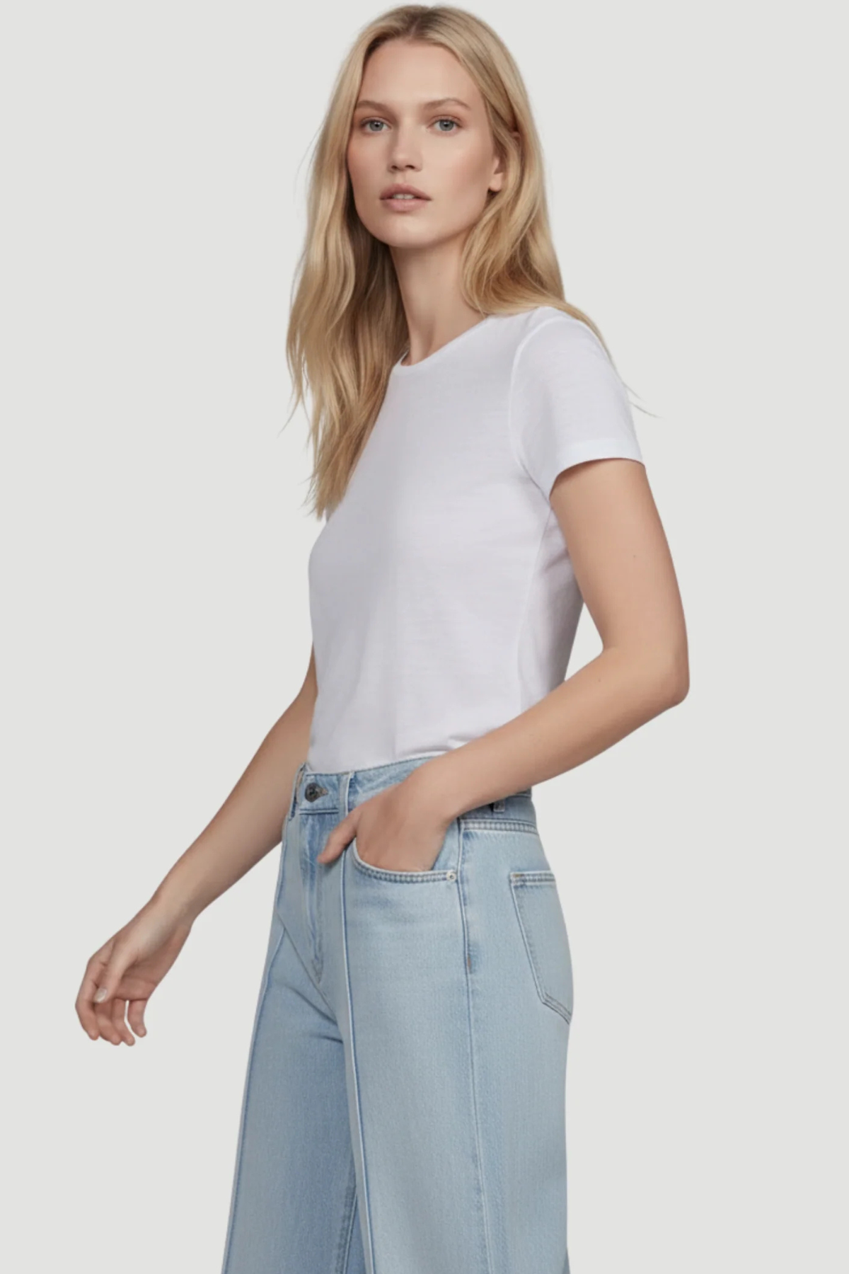Majestic Filatures Stretch Linen S/S Crewneck