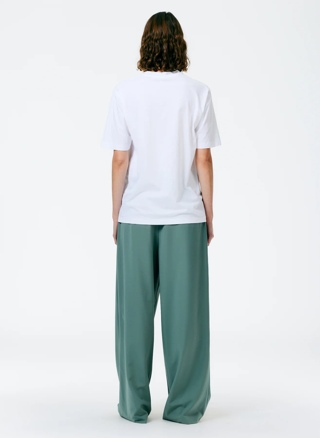 Camiseta unisex de cuello alto del programa Tibi